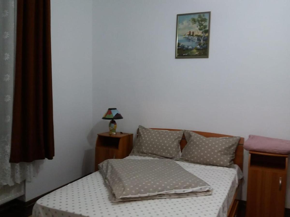 Ferienwohnung Casa Victoria Târgu-Mureş Exterior foto